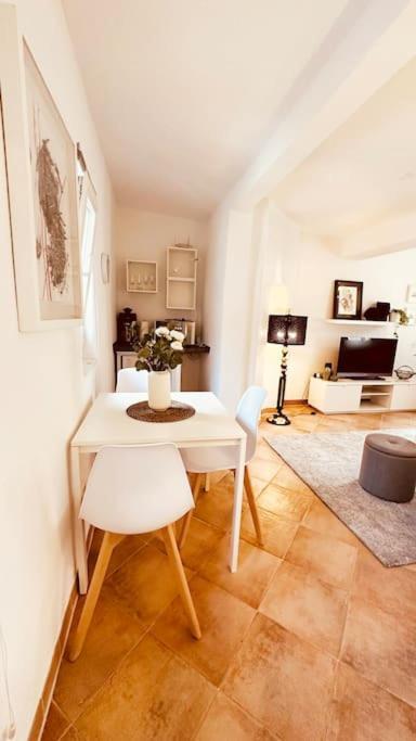 Kuenstler Ferienwohnung Am Weilburger Schloss, Marktplatz 9 Exterior foto